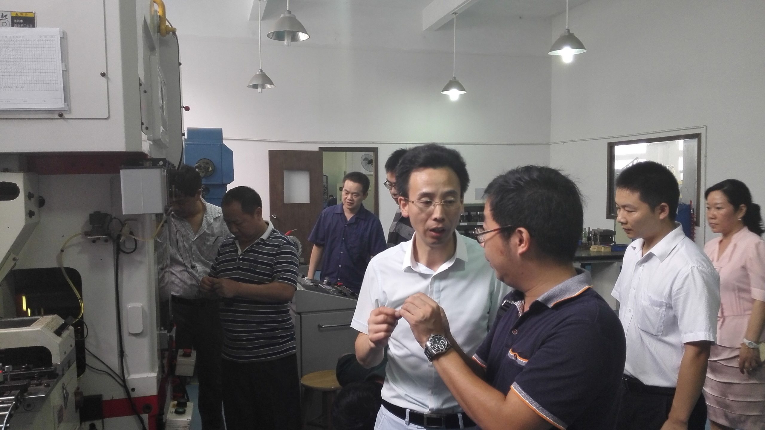 北京良業(yè)照明技術(shù)有限公司康總與肖總交談